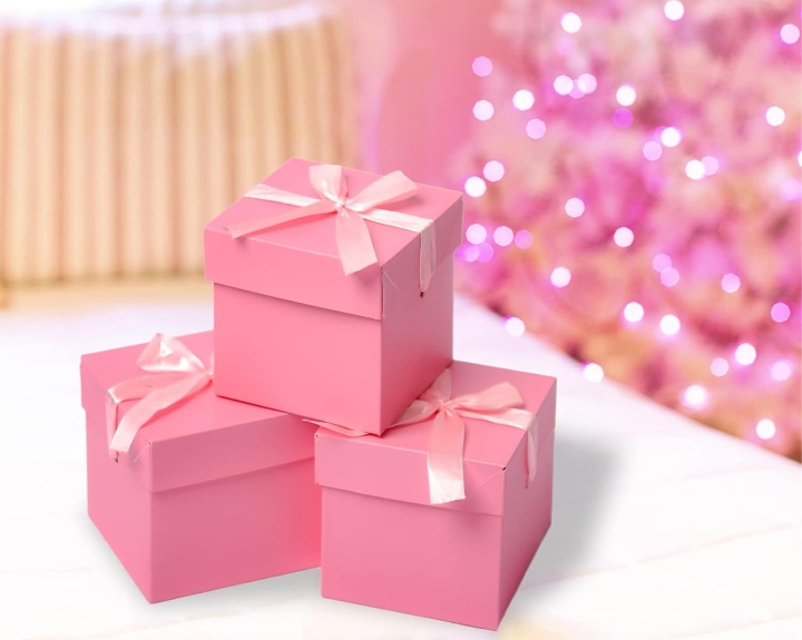 بوكس هدايا صغير مربع