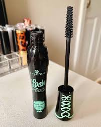 مسكرا ايسينس كوبى